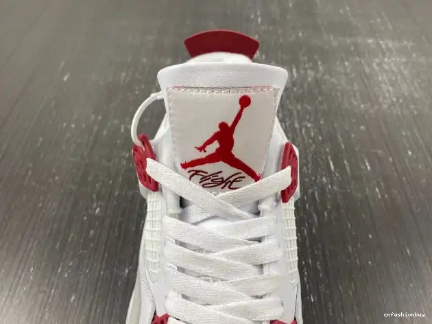 4 Retro DR5415-160 Jordan SB Pine Red 0601